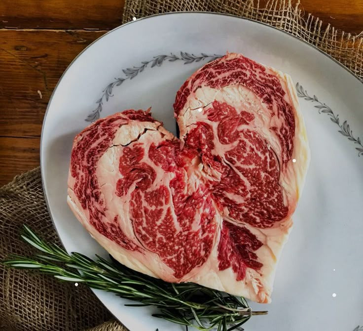 MEALTIME MEMORIES GROUND BEEF BOX + Date Night Steaks
